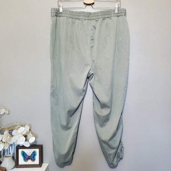 J. Jill Pants Petite Size Large Green Pull On Lyocell Blend Elastic Waist Casual - Picture 2 of 9